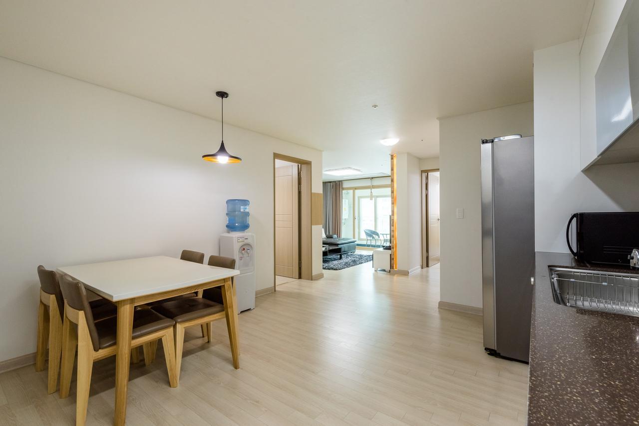 Home Fourest Residence Hotel Okpo Geoje Luaran gambar