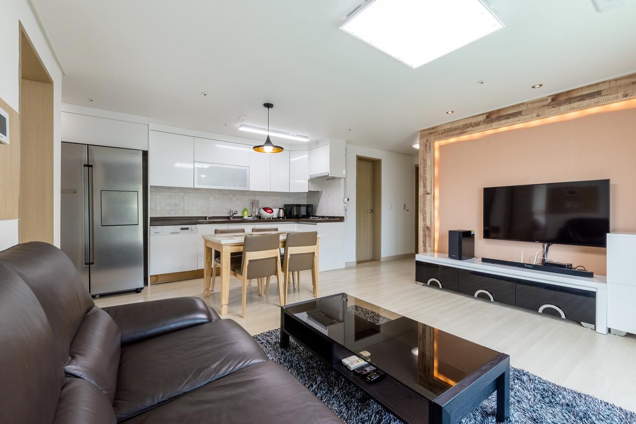 Home Fourest Residence Hotel Okpo Geoje Luaran gambar